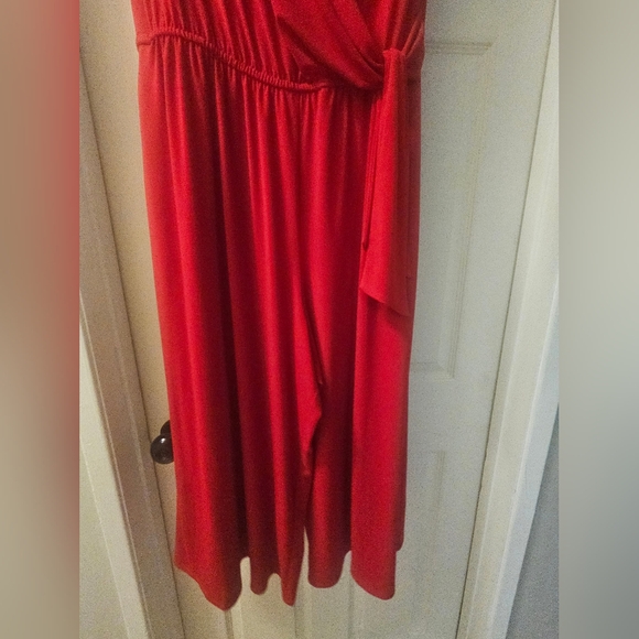 Jumpsuit - Picture 5 of 5